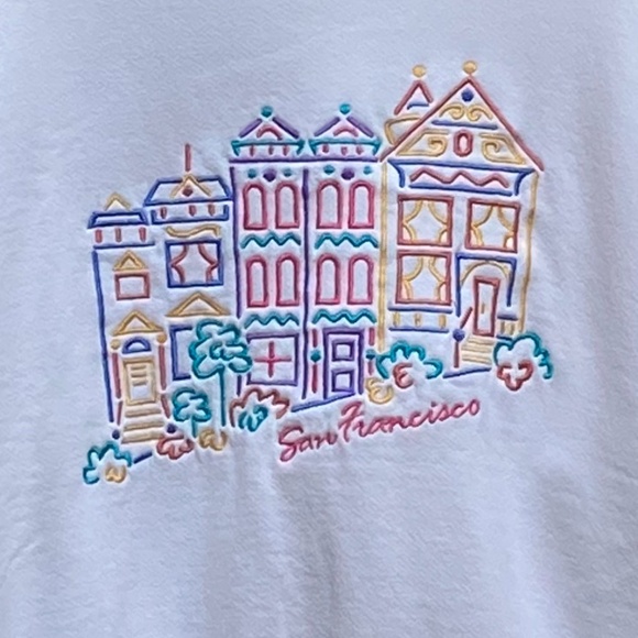 San Francisco White  Sweatshirt. - Picture 3 of 5